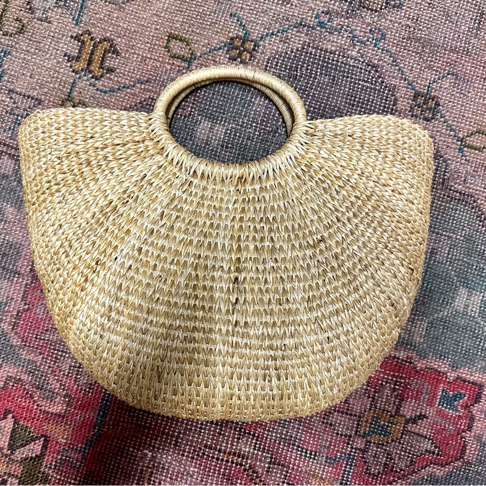 Straw arm bag, new without tags